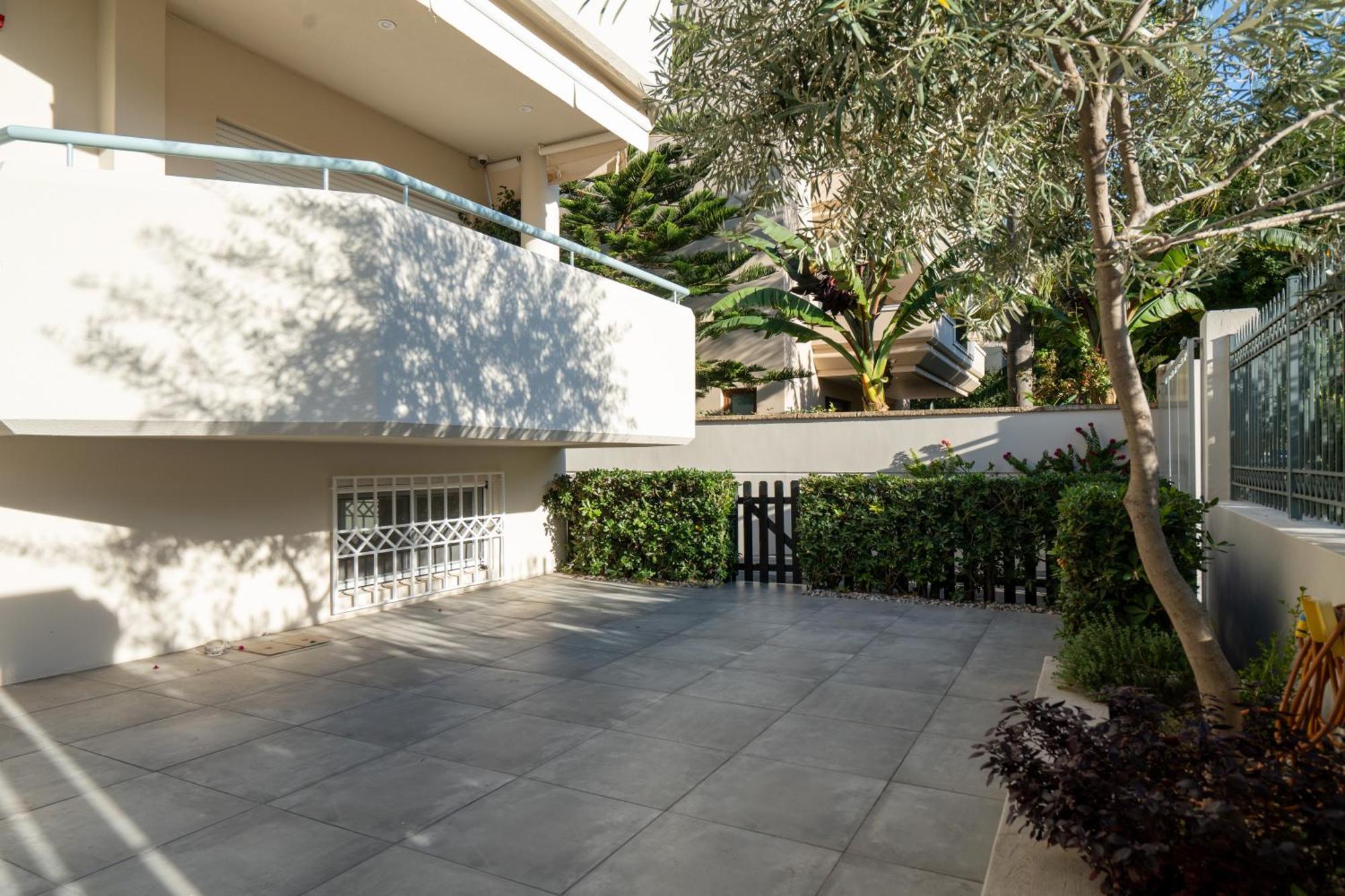 Bright, Cosy Studio Close To Glyfada Beach & Center 雅典 外观 照片